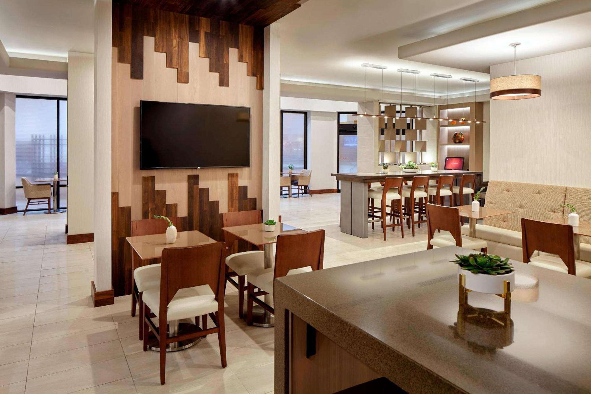 Marriott Dfw Airport South Hotel Fort Worth Buitenkant foto
