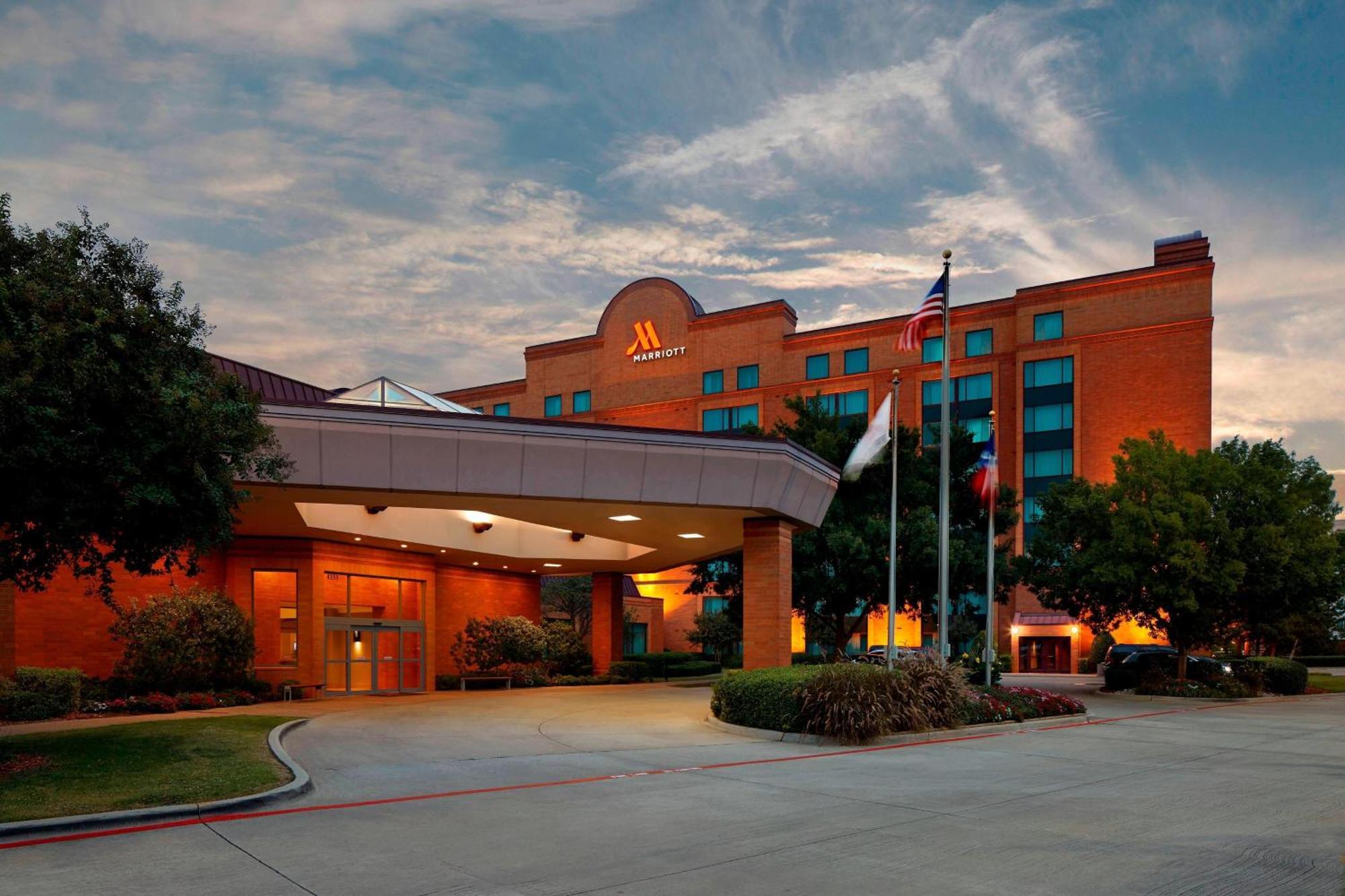 Marriott Dfw Airport South Hotel Fort Worth Buitenkant foto